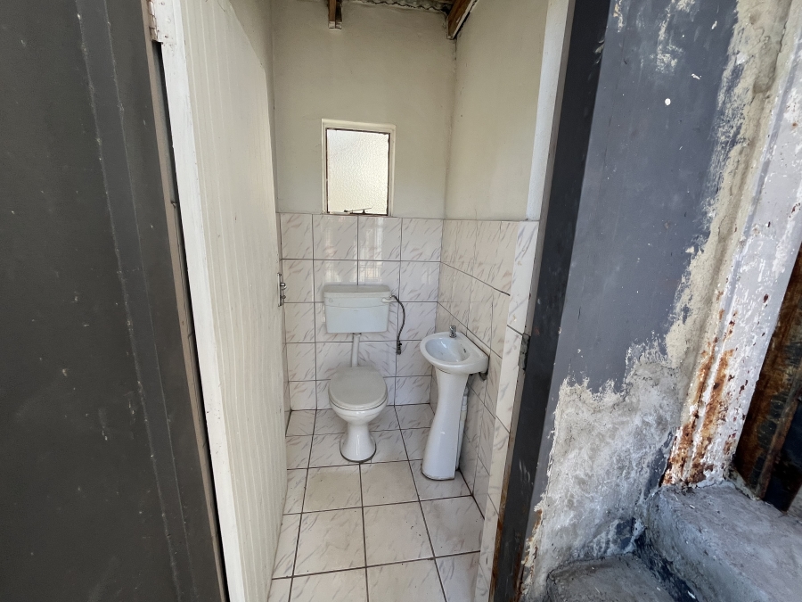 To Let Commercial Property for Rent in Protea Park North West